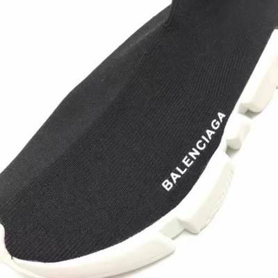 巴黎风尚，北京足韵 世界女鞋潮流与本土鞋帽文化的交融