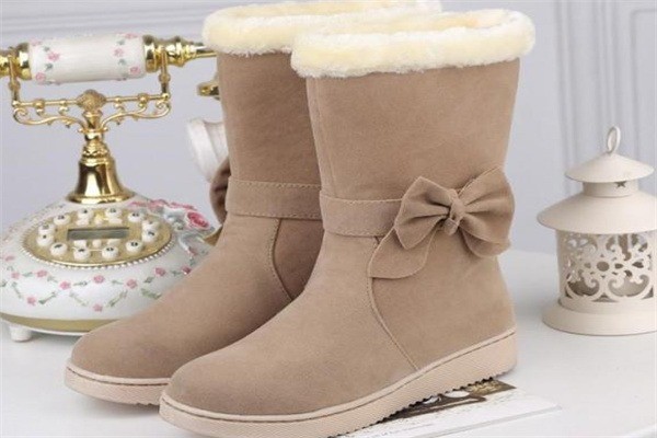 艾斯臣鞋帽 品质生活的足下与头上风尚